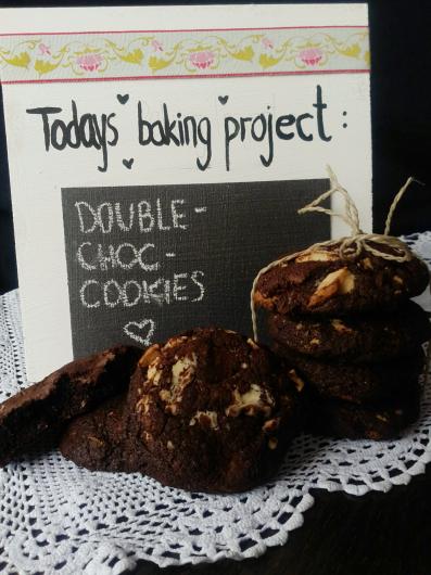 White&Black Double Choc Cookies