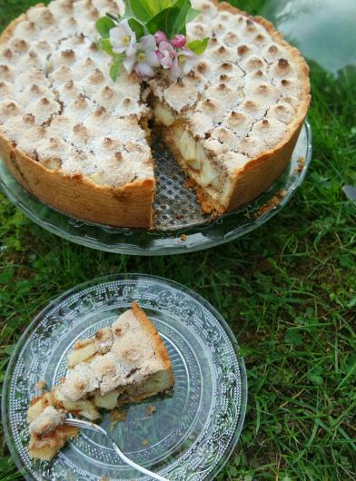 The Bakery 2go - Gedeckte Apfeltorte mit Mandelbaiser
