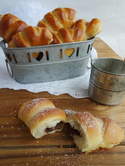 Milchbrötchen mit Schokokern Milchbrötchen mit Schokokern
