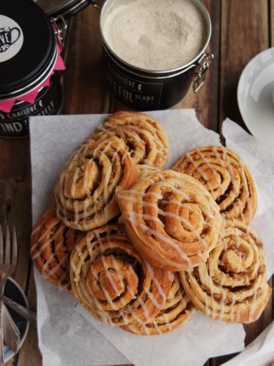 Apple Chai spiced rolls