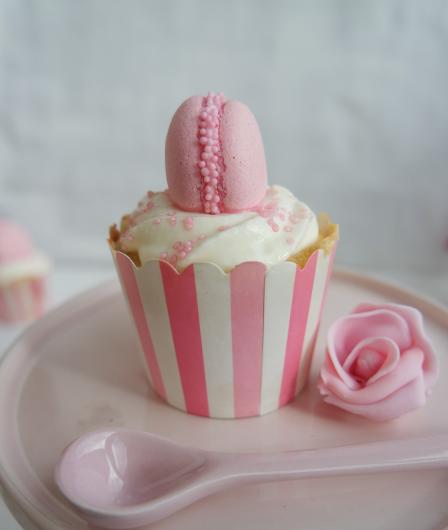 Himbeer-Cheesecake & weiße Schokolade Cupcakes