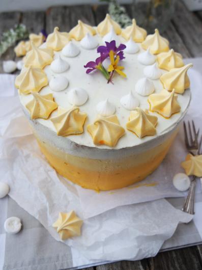 Pfirsich-Nuss-Torte Pfirsich-Nuss-Torte
