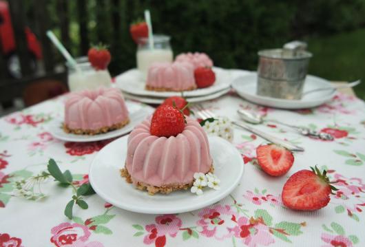 Bayrische Creme mit Erdbeeren