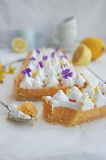 Lemon Meringue Tarte