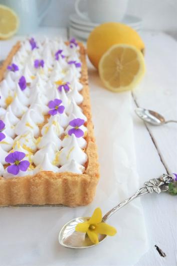 Lemon Meringue Tarte