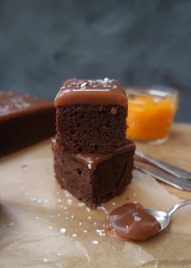 Pumpkin Brownies mit gesalztem Karamell