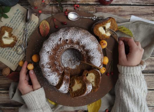 Kürbis-Ingwergugel mit Cheesecakefüllung