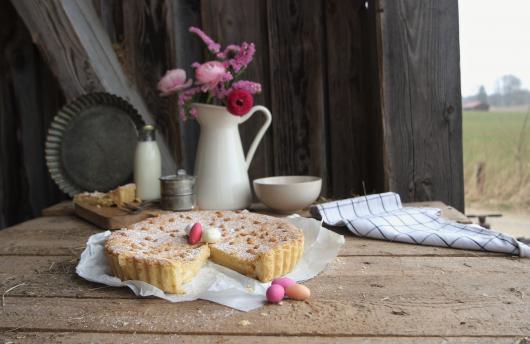 Torta della Nonna